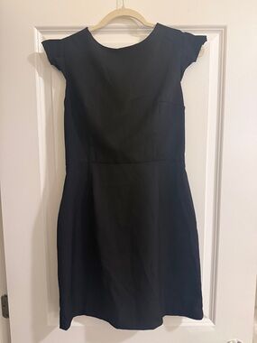 Esley Classic Black Cap-Sleeve Women's Dress